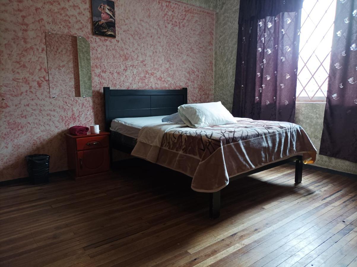 La Perla Cuencana Hostal Extérieur photo